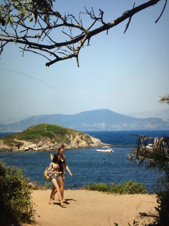 Camping Les Orangers San-Martino-di-Lota エクステリア 写真
